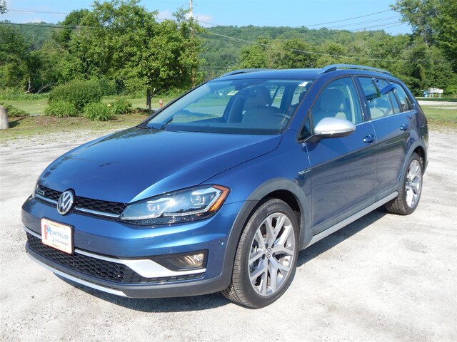 New 2019 Volkswagen Golf Alltrack 4Motion AWD 4D Wagon